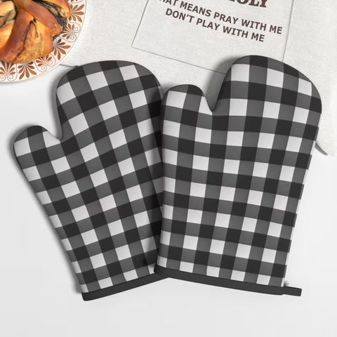 Pair of Nordic Style Heat-Resistant Oven Mitts - Anti-Burn Microwave Gloves